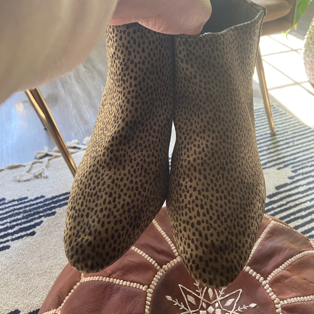 Old Navy Green booties Size 10